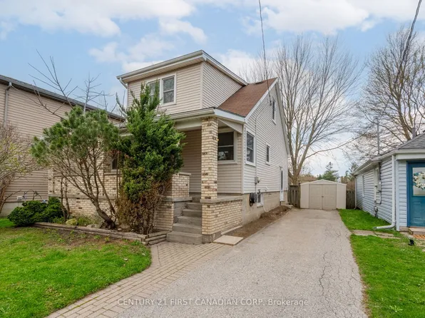 1810 Avalon St, London, ON N5W 3G8