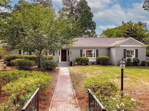 410 Vista Dr, Fayetteville, NC 28305