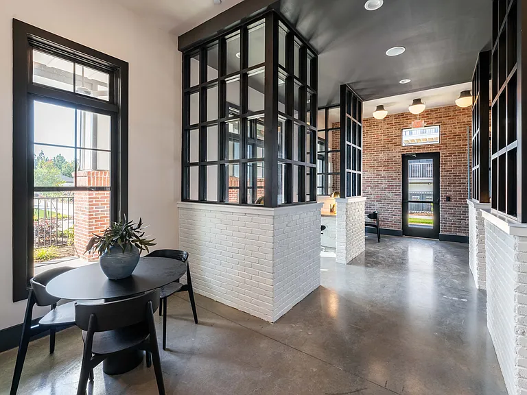 Evolve Huntersville — Photo 15