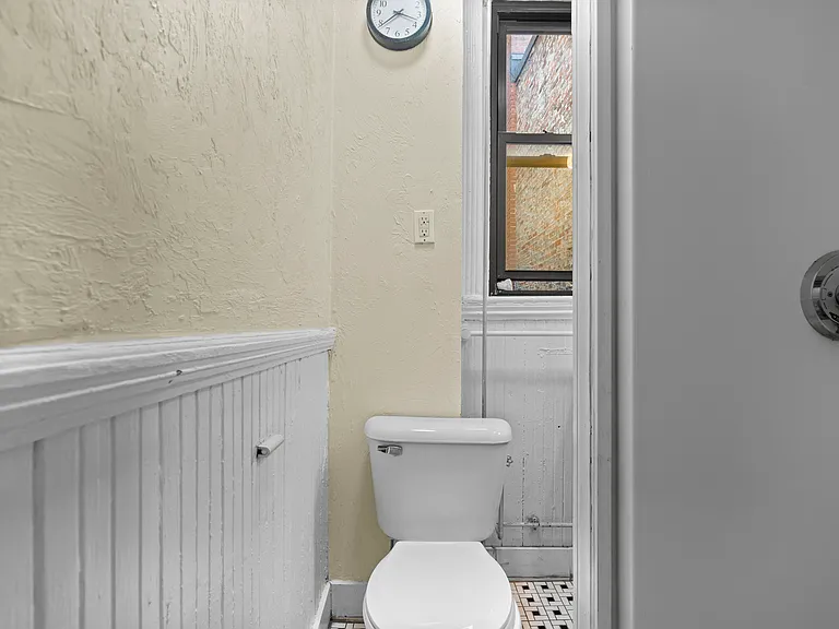 48 Revere St #3 — Photo 7