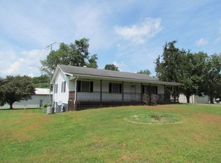 455 Walls Rd, Russell Springs, KY 42642