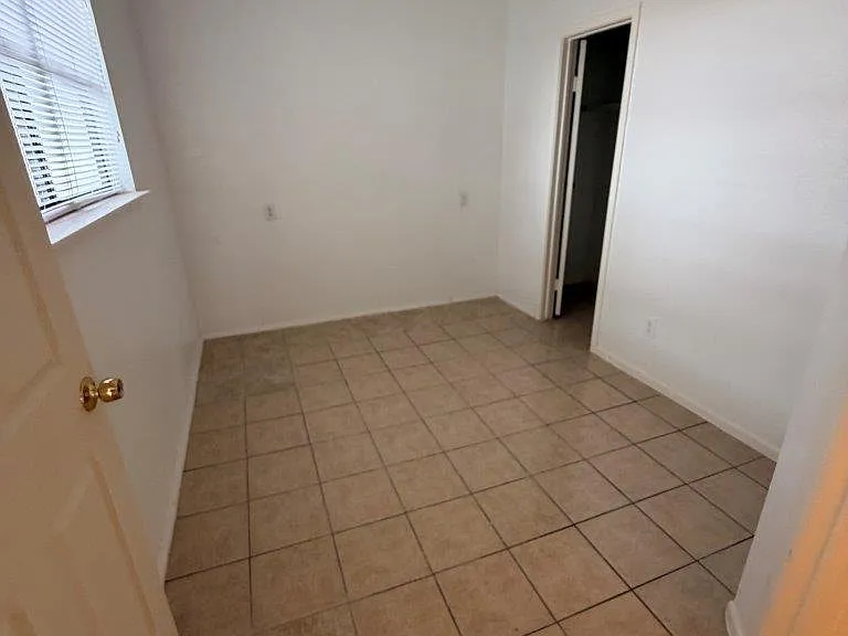 7901 Cambridge St #25 — Photo 8