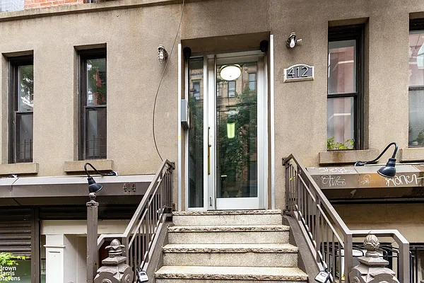 Rented by Brown Harris Stevens | media 22