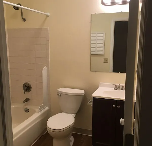 534 Vance St #534 — Photo 10