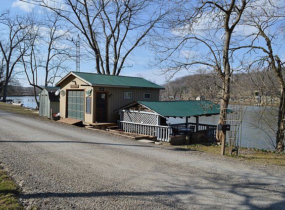 Garage and Picnic Area