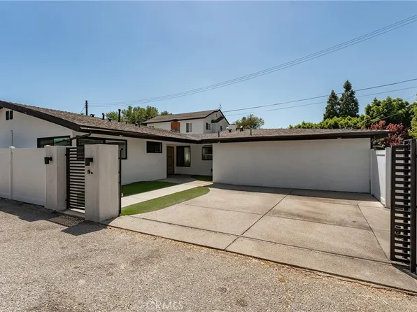 23030 Dolorosa St, Woodland Hills, CA 91367
