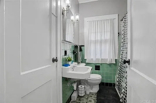 4815 Lee Ave — Photo 13