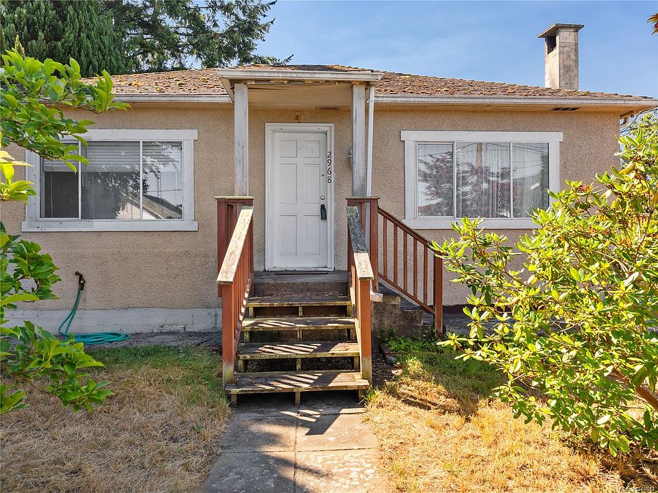 1st image of 2968 Arbutus St