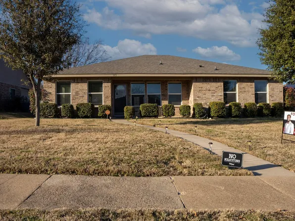 1213 Harvest Hill Ln, Lancaster, TX 75146