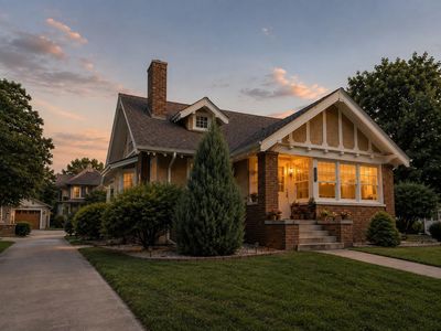 1325 6th Ave N, Windom, MN, 56101