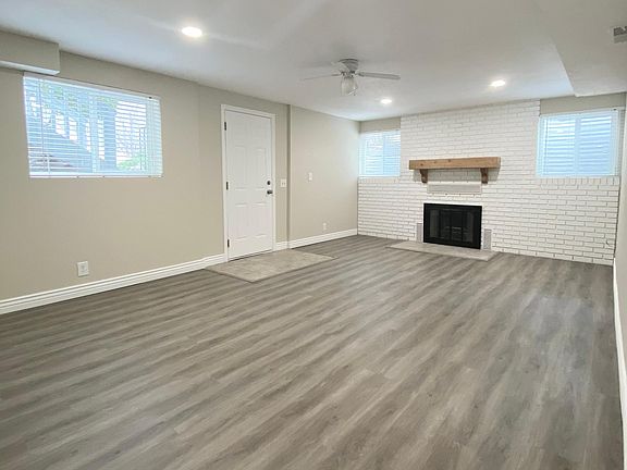 2nd image of 9601 S Kilmuir Cir