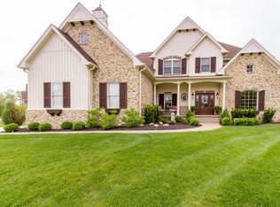 3909 Woodcrest Ct, Westfield, IN 46062