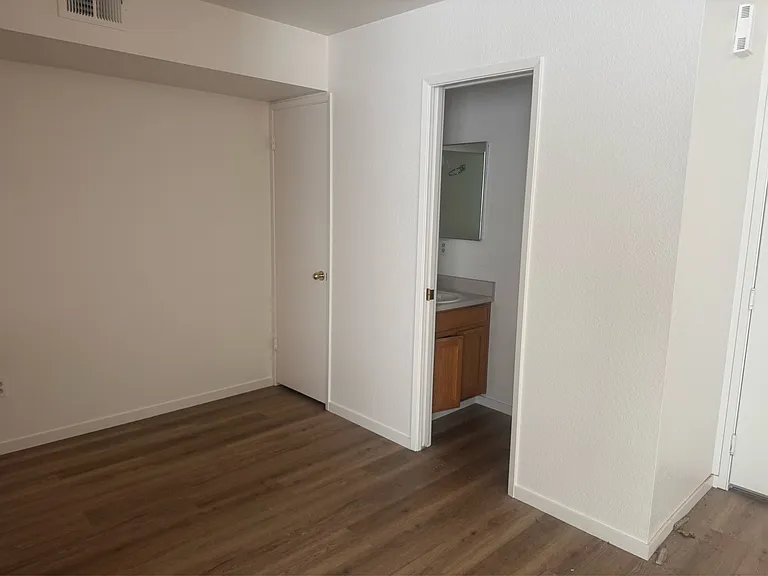 8200 Laborough Dr #B — Photo 12