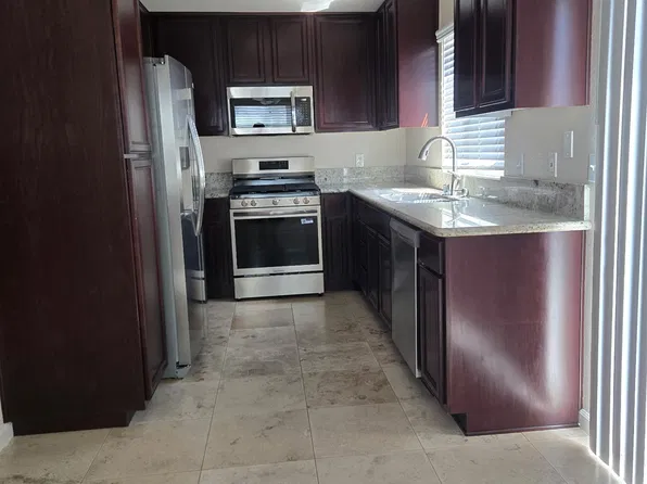 523 Hart Dr, El Cajon, CA