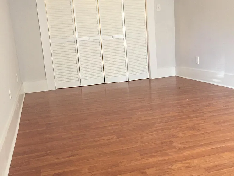 1312 E Cesar E Chavez Blvd — Photo 11