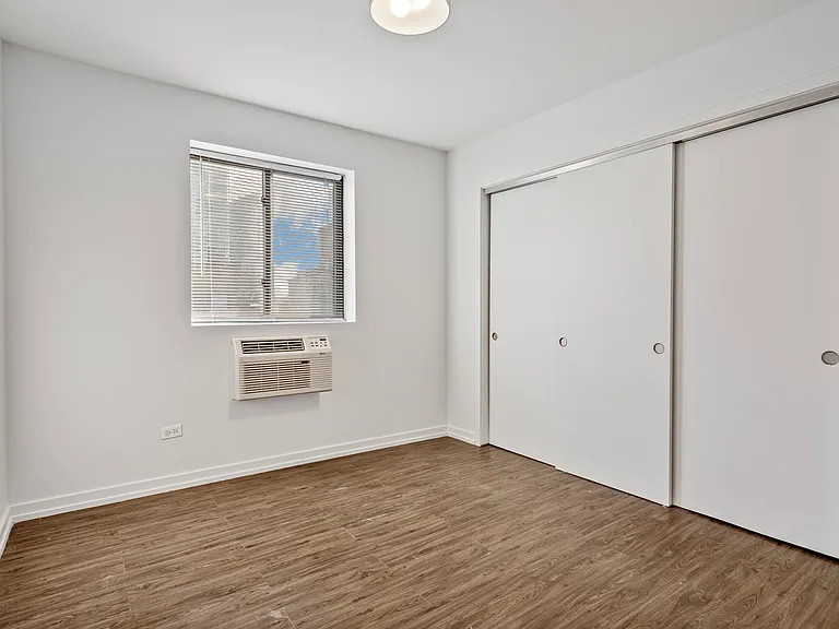 5411.5 N Winthrop Ave #524 — Photo 7