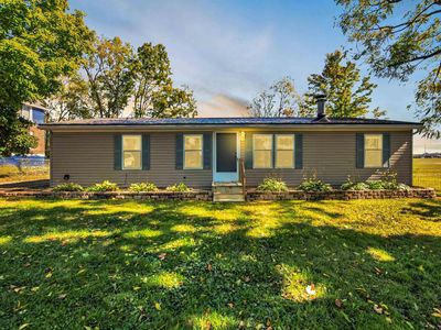 595 S Almont Ave, Imlay City, MI, 48444