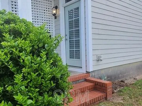 800 Nixon St #2, Wilmington, NC 28401