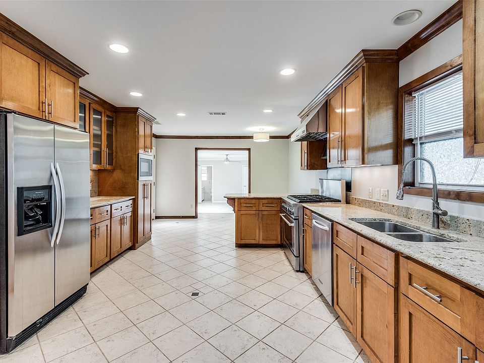 1st image of 2012 Atlantic St