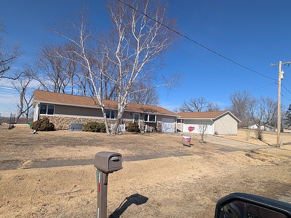 2nd image of 808 S Church St