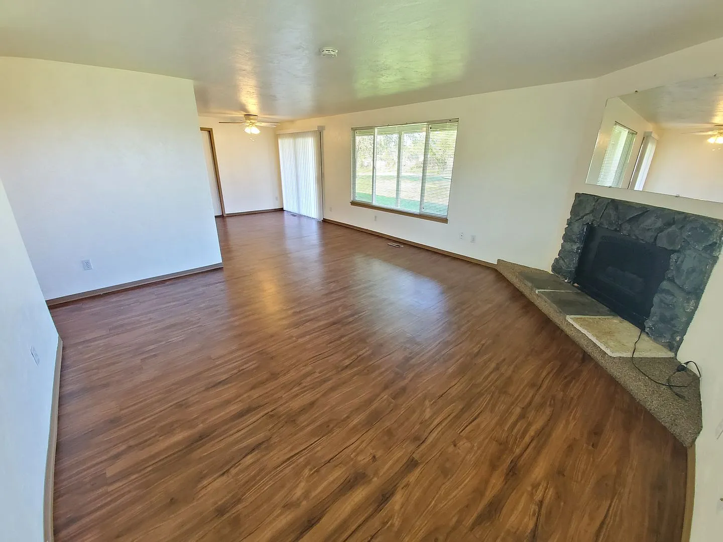 Amanda Lane Duplexes — Photo 3