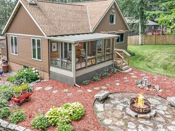 N11887 Pratt Rd, Elcho, WI 54428