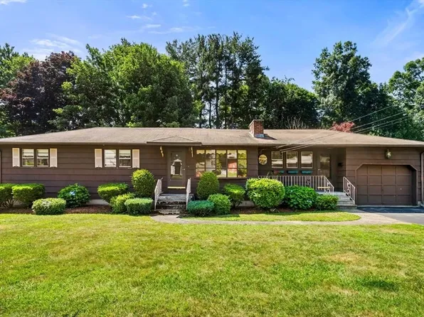 9 Pratt Ln, Shrewsbury, MA 01545