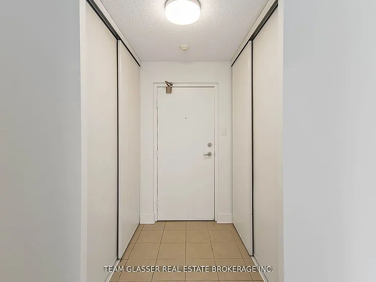 560 Proudfoot Ln #207 — Photo 4