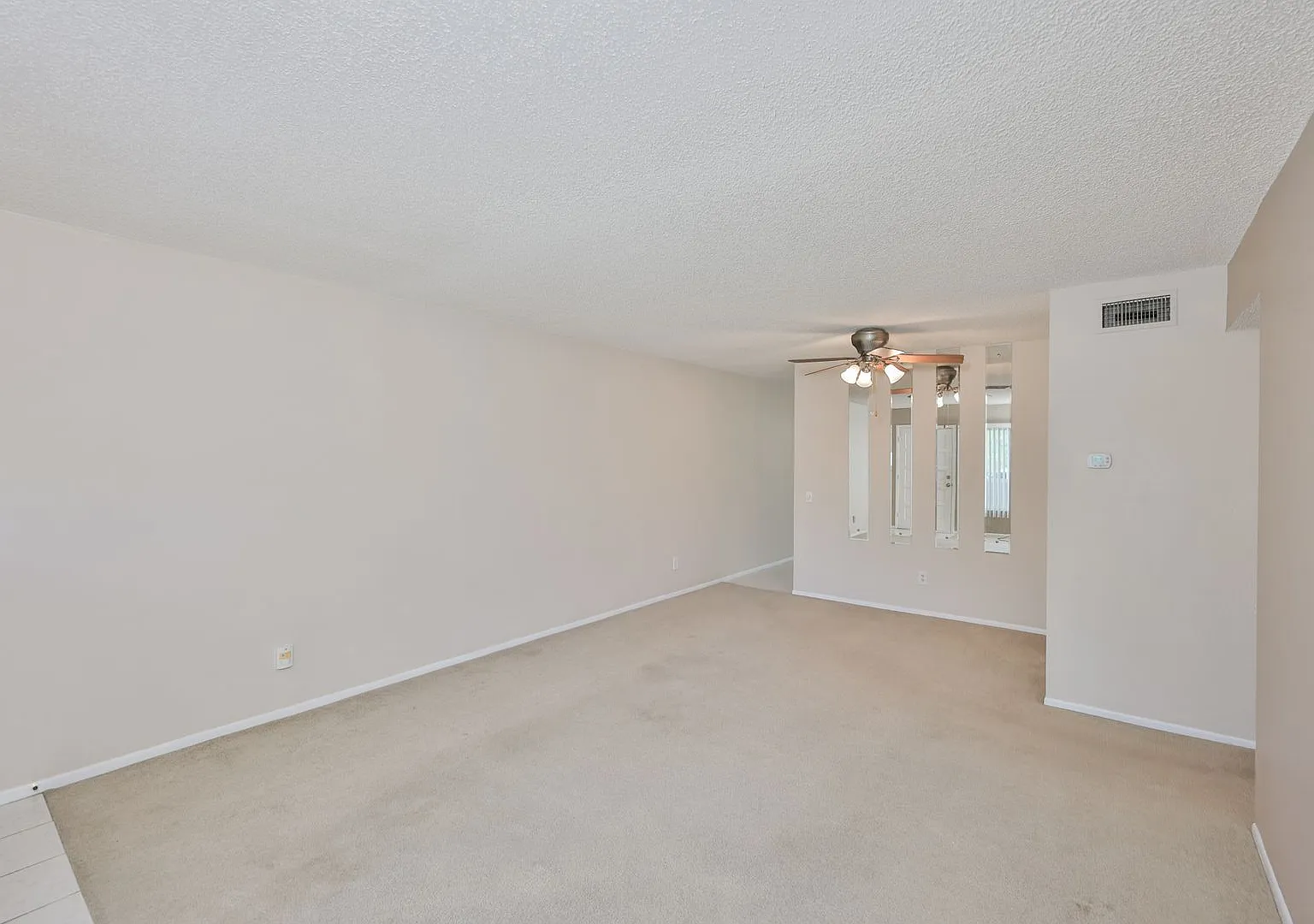 Wow! 2BR/2BA in On Top Of The World in Gated Community! 55+ — Photo 4
