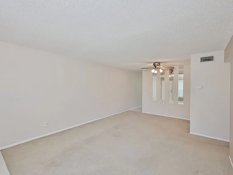 2287 Philippine Dr #29 — Photo 4