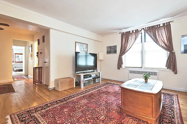 Sold by Calabrese Real Estate | media 15