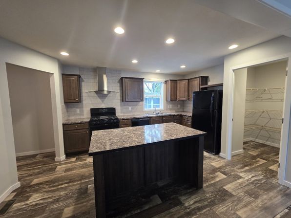 16 Swallow Ct #84