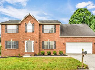 8200 Gallaher Station Dr, Knoxville, TN 37919