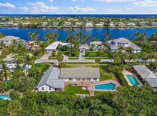 11863 Lake Shore Pl, North Palm Beach, FL 33408