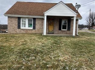 113 Perkins Ln, Follansbee, WV 26037