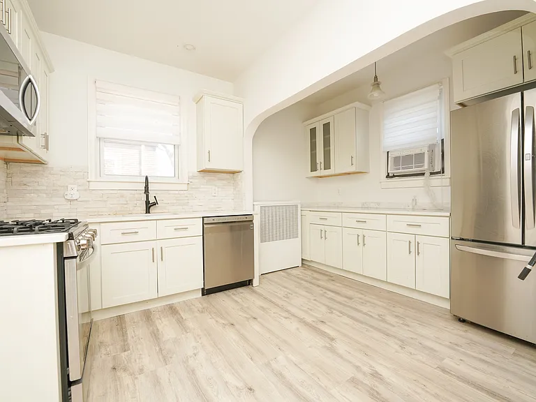 804 Fairview Ln — Photo 15