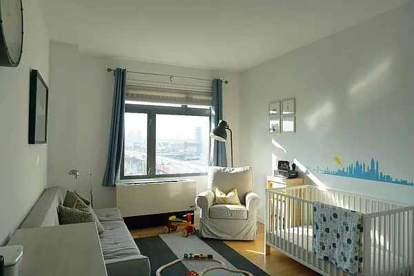 Sold by Real Direct | media 7