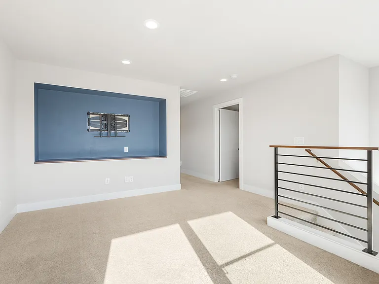 32832 Ten Trails Pkwy SE — Photo 11