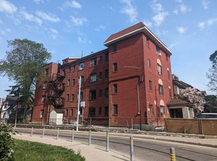 Robina Suites - 22 Robina Avenue, Toronto, ON M6C 3Y6