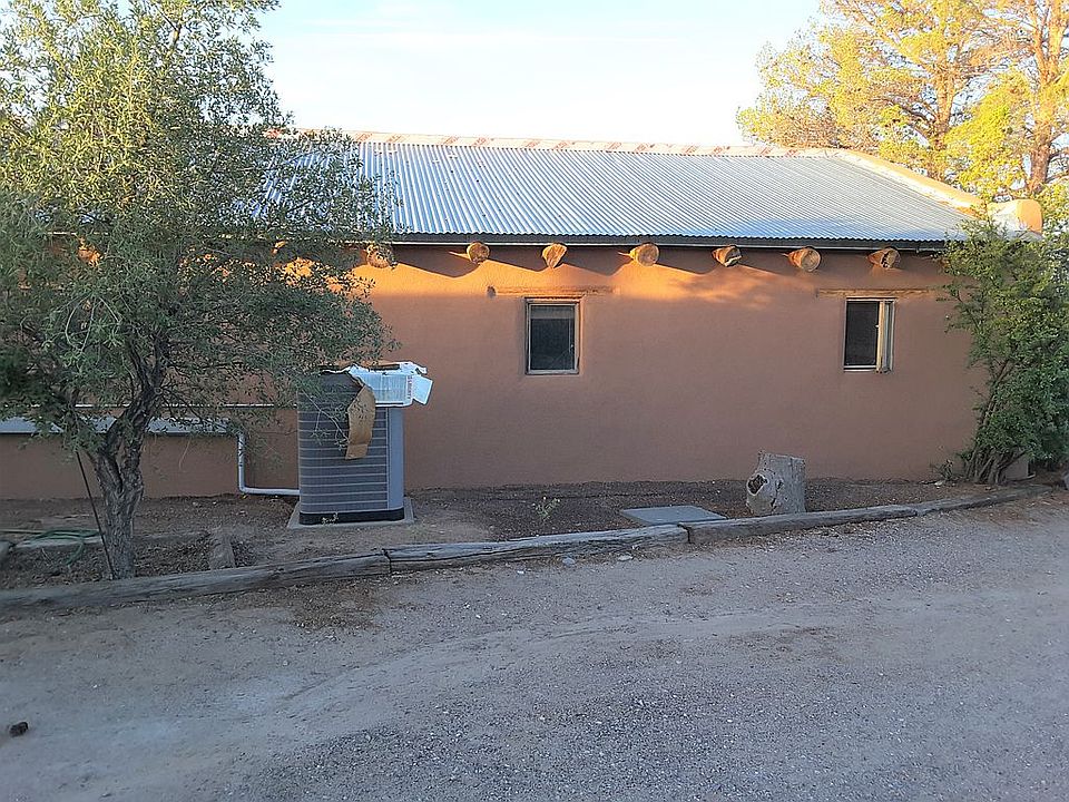 2nd image of 4805 Tobosa Rd