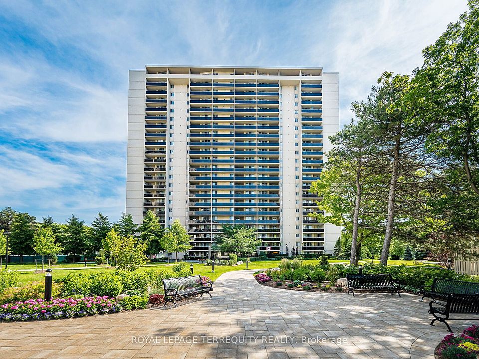 1st image of 812 Burnhamthorpe Rd #1809