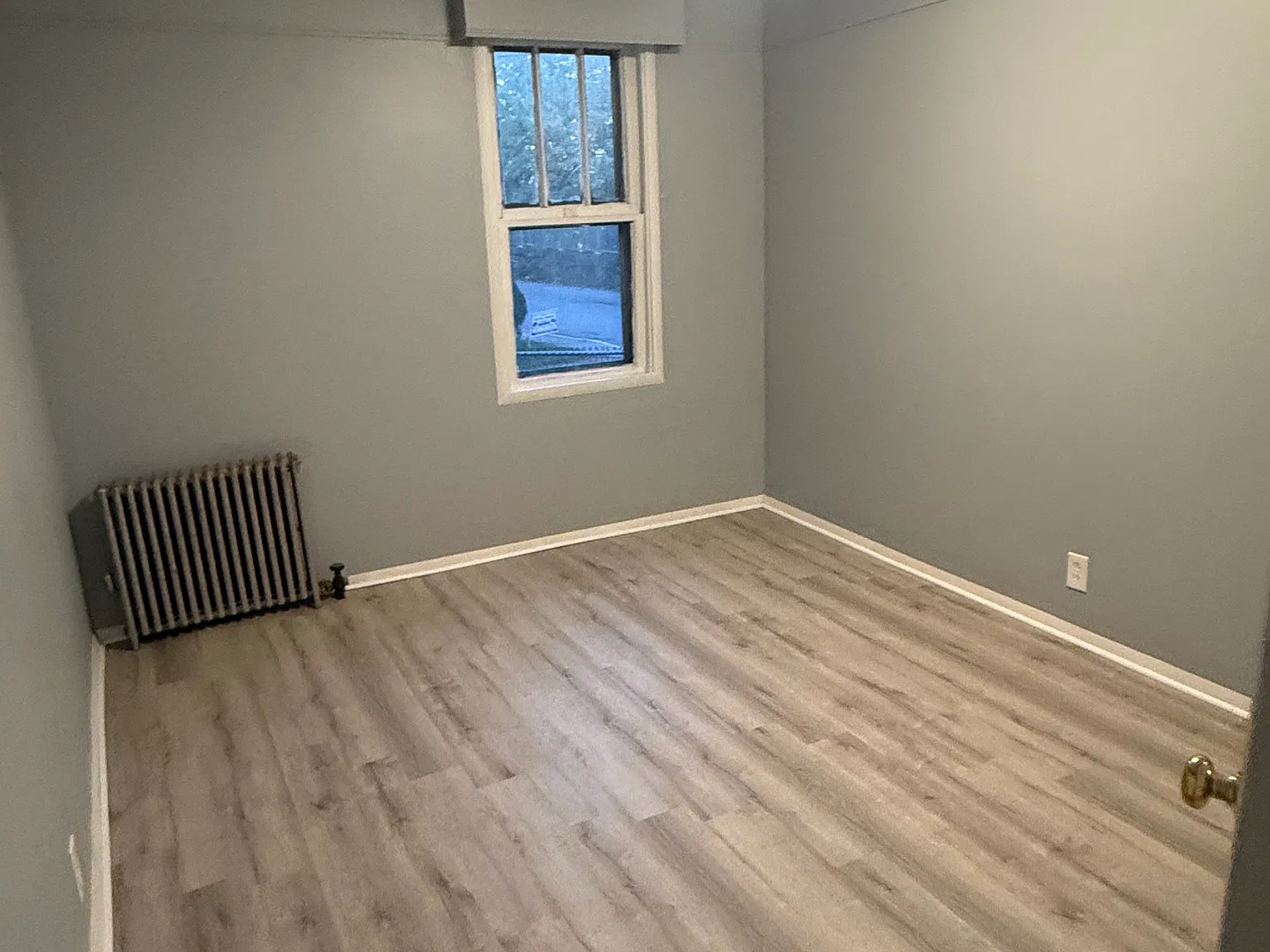 3 bed, $1,250 — Photo 3