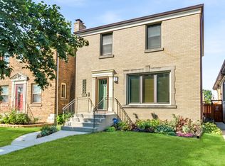 2048 N Oak Park Ave, Chicago, IL 60707