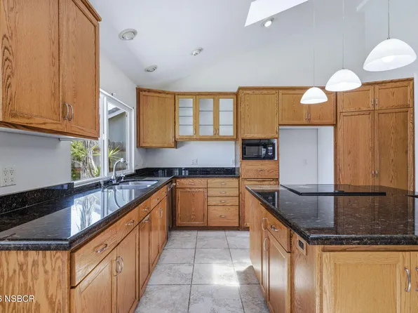 4332 Manchester Ct, Santa Maria, CA 93455
