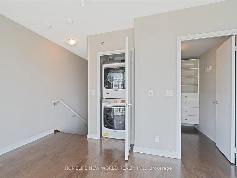 21 Nelson St #UPH13 — Photo 17