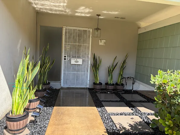 1404 N Tustin Ave Unit Y3, Santa Ana, CA 92705