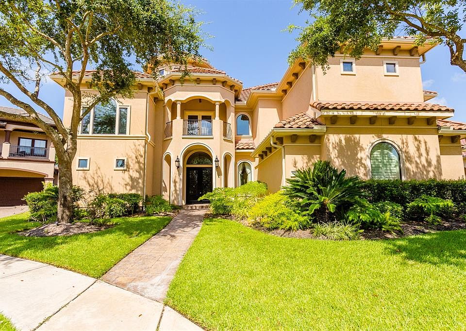 1st image of 4903 Shapiro Ct
