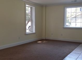 1918 Camp Rd, Charleston, SC 29412