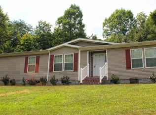 2196 Bluff Rd, Harriman, TN 37748
