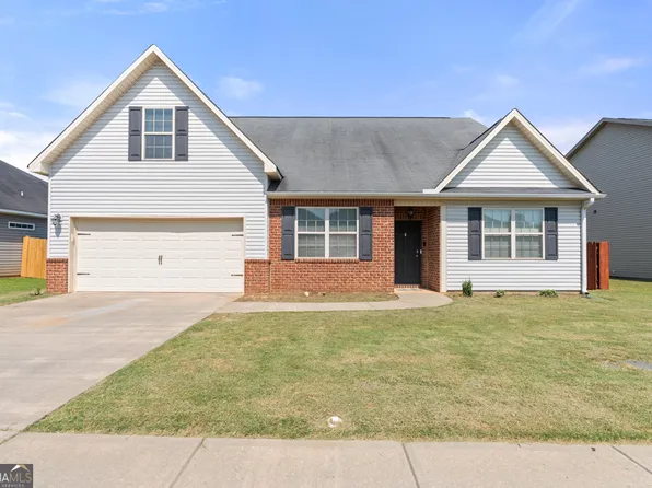316 Flowing Meadows Dr, Kathleen, GA 31047